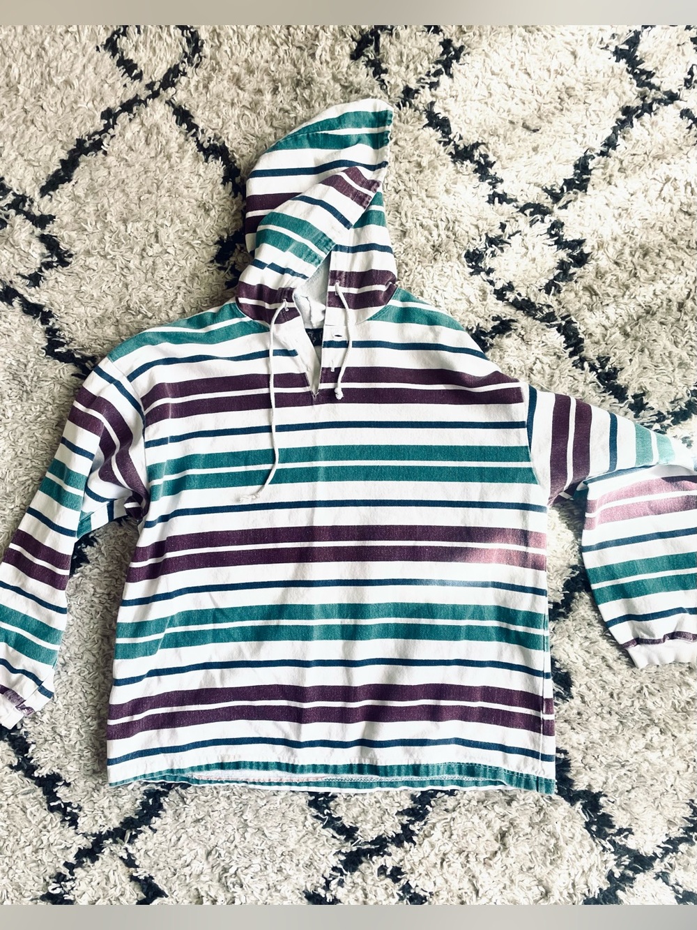 Faded 90s Hoodie